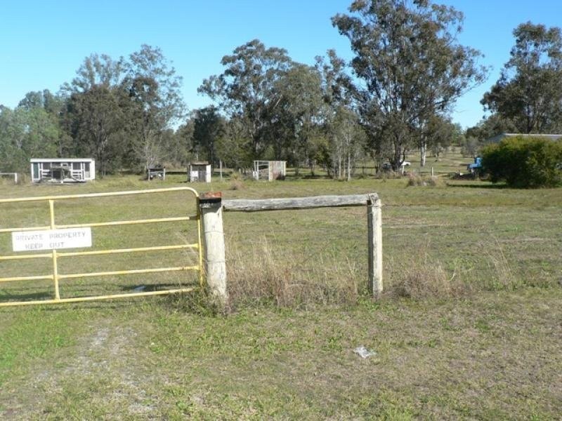 26 Elm Road, Walloon QLD 4306