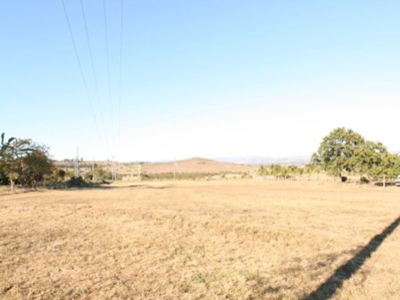 37b Pats Road, Plainland QLD 4341