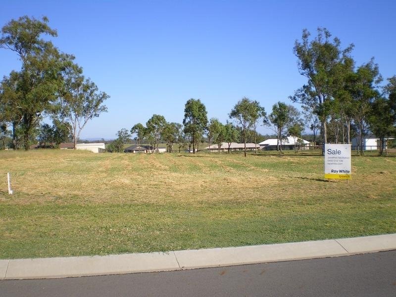 24 Goolman Place, Peak Crossing QLD 4306