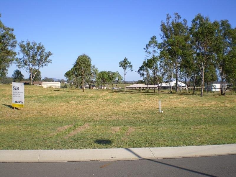 24 Goolman Place, Peak Crossing QLD 4306