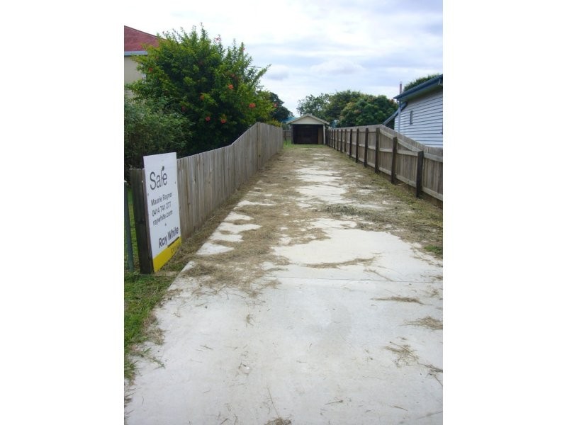 49 Woodford Street, One Mile QLD 4305