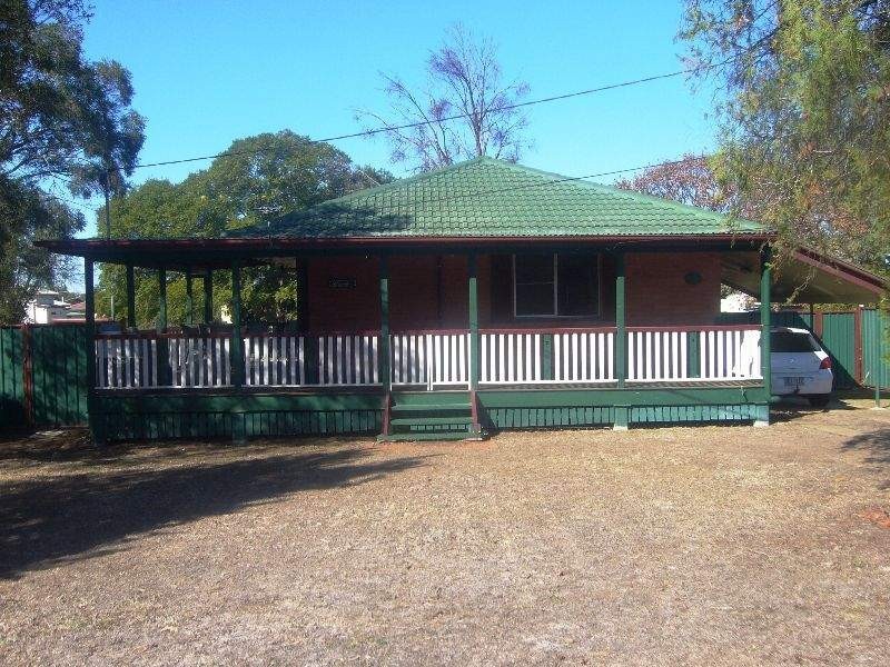 2 Peacock Street, One Mile QLD 4305