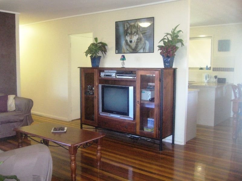 2 Peacock Street, One Mile QLD 4305