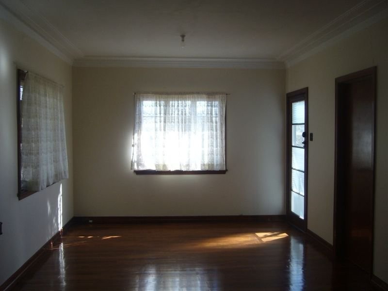 9 Stephenson Street, Sadliers Crossing QLD 4305