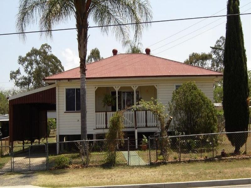 26 Sydney Street, Brassall QLD 4305