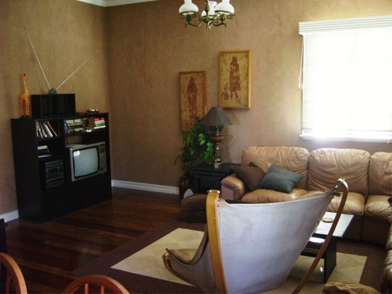 10 Boundary Street, Bundamba QLD 4304