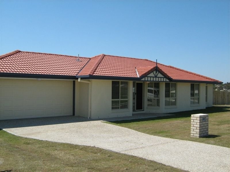 18 Travis Street, Yamanto QLD 4305