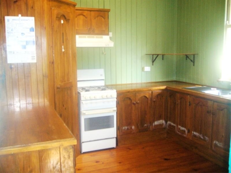 4 Harlin Road, Sadliers Crossing QLD 4305