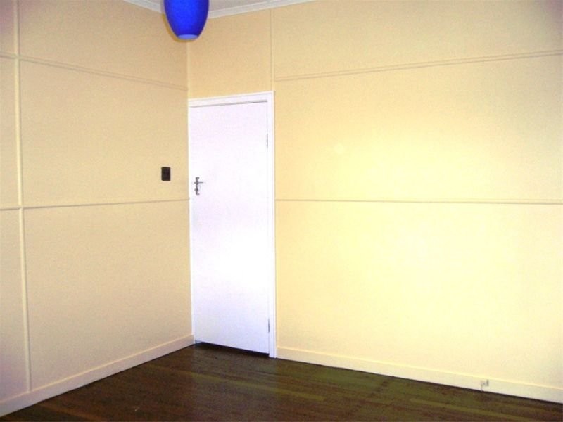 1 Liverpool Street, North Ipswich QLD 4305