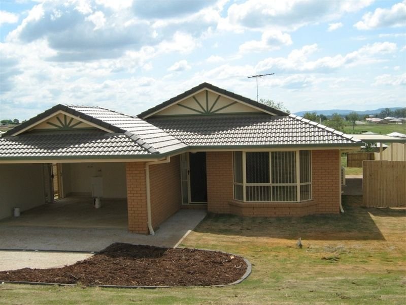 6 Benjamin Court, Yamanto QLD 4305