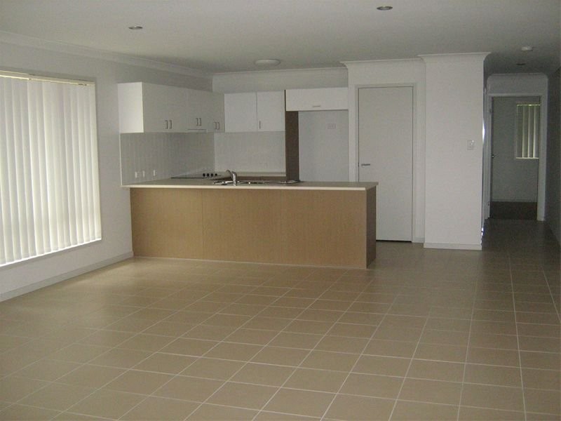 15 Scottsdale Street, Raceview QLD 4305