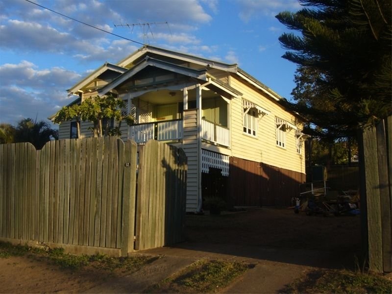 12 Michel Street, Lowood QLD 4311