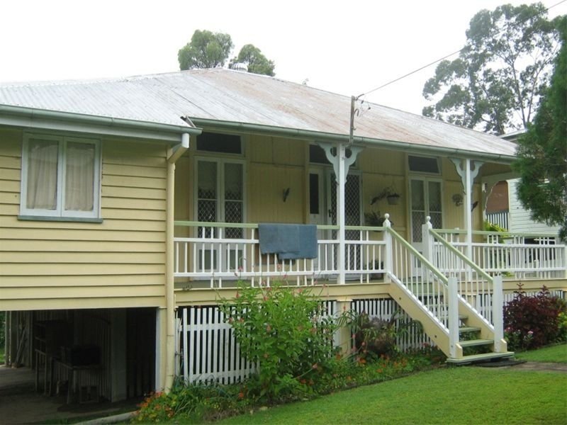 11 Hawthorne Street, Sadliers Crossing QLD 4305