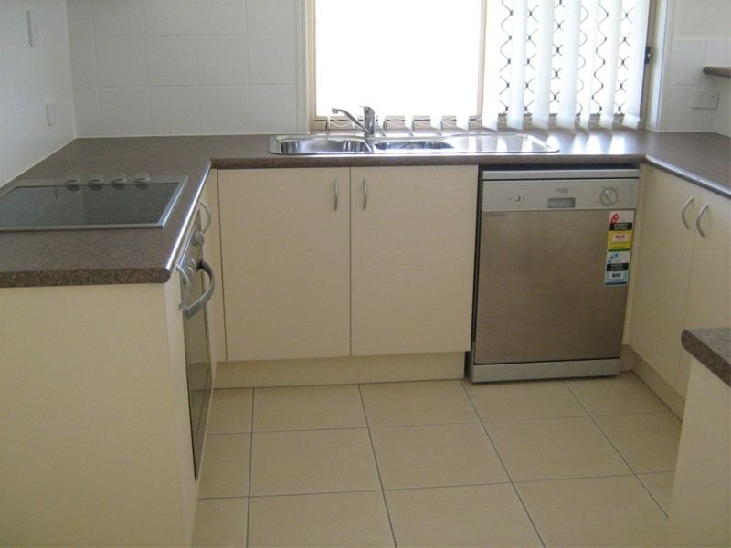 26 Benjamin Court, Yamanto QLD 4305