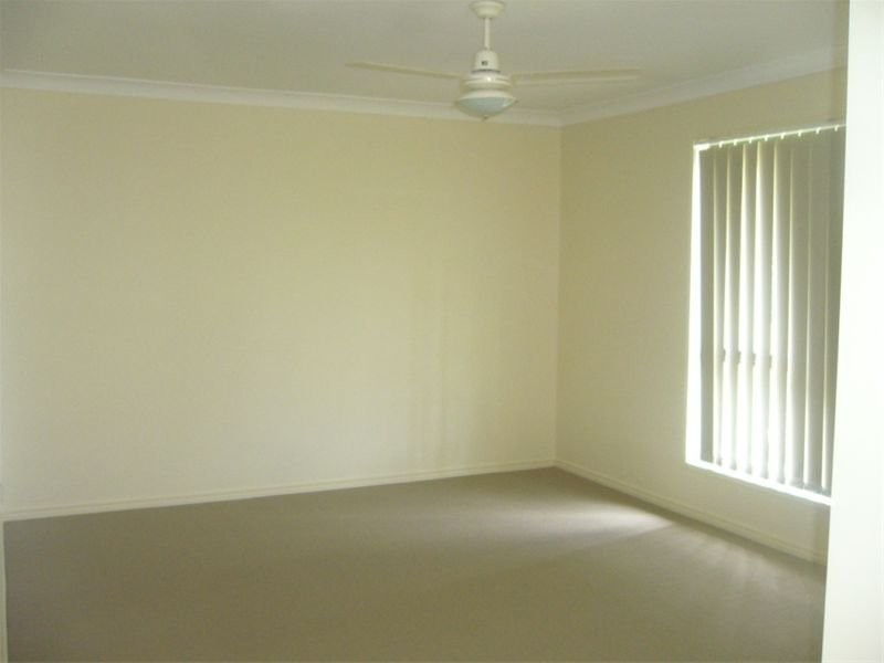 21 Sarah Drive, Yamanto QLD 4305