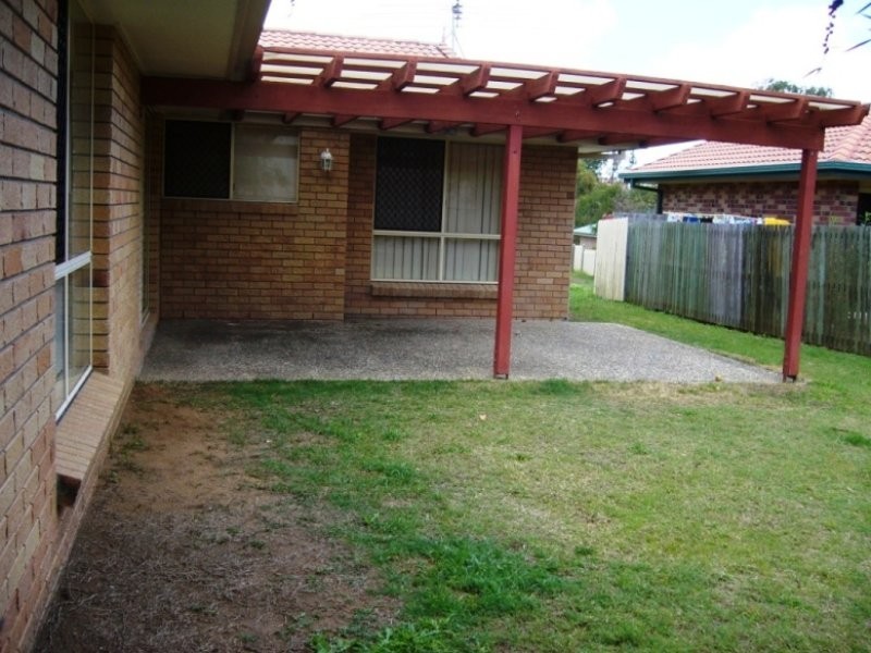 7 Jonquil Circuit, Flinders View QLD 4305