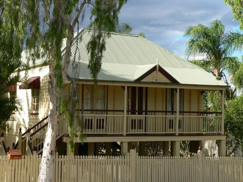 32 Lowry Street, North Ipswich QLD 4305