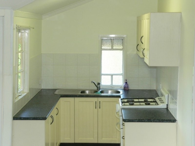 32 Lowry Street, North Ipswich QLD 4305