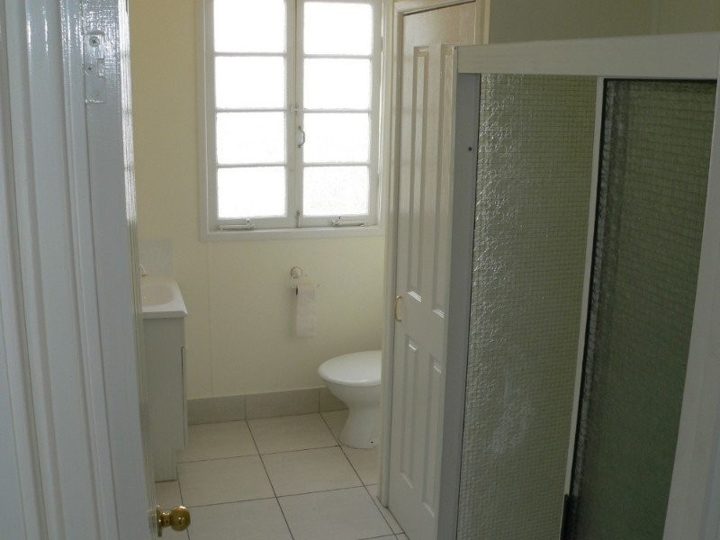 32 Lowry Street, North Ipswich QLD 4305