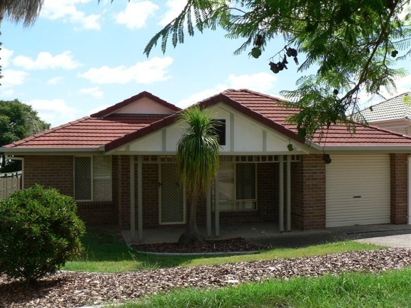 8 Willowtree Drive, Flinders View QLD 4305