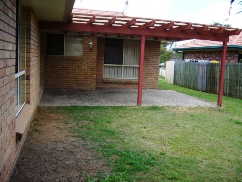 7 Jonquil Circuit, Flinders View QLD 4305