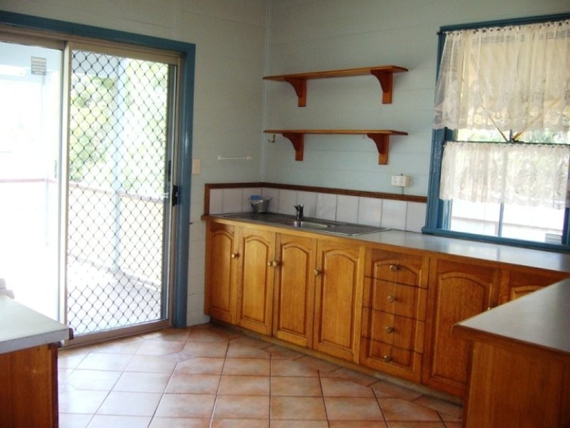 140 Woodend Road, Woodend QLD 4305