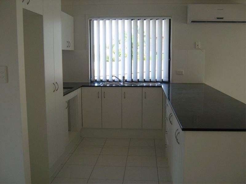 9 Josh Court, Flinders View QLD 4305