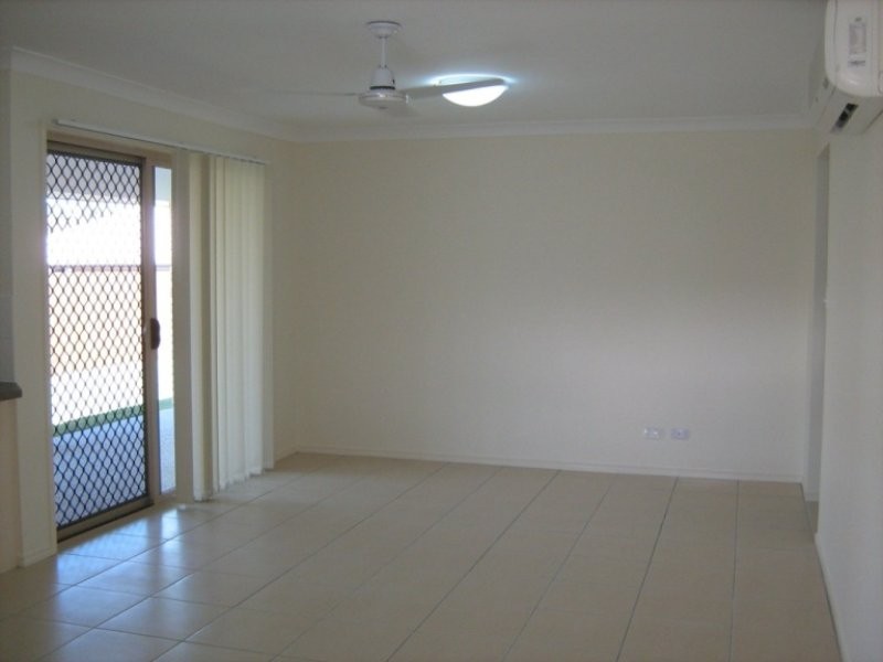 4 Josh Court, Flinders View QLD 4305