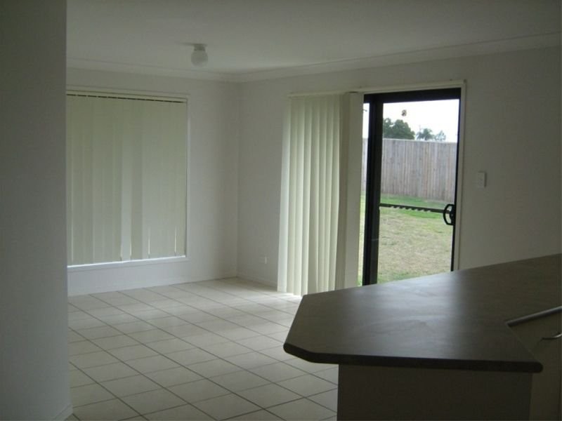 65 Sarah Drive, Yamanto QLD 4305