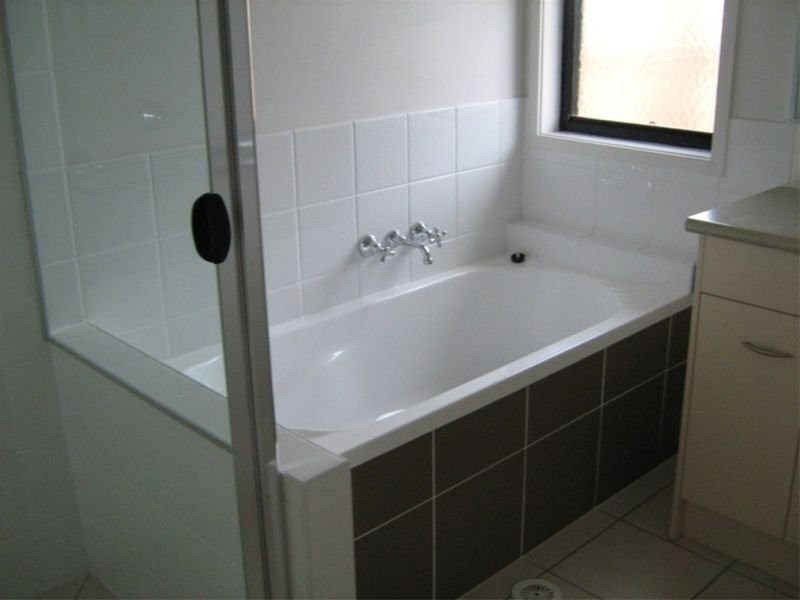 65 Sarah Drive, Yamanto QLD 4305