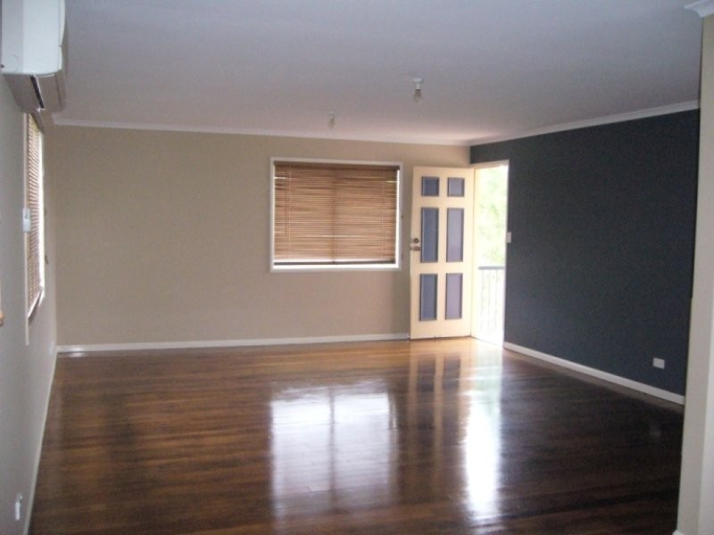 45 Wade Street, Bundamba QLD 4304