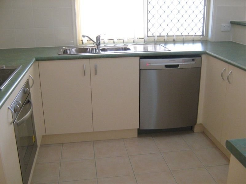 6 Benjamin Court, Yamanto QLD 4305