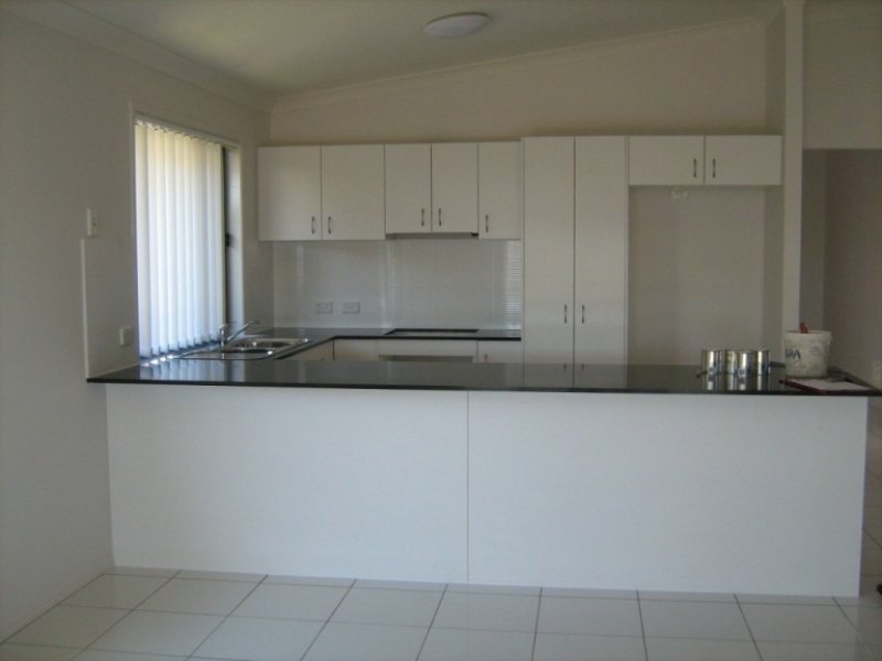 6 Windermere Street, Raceview QLD 4305