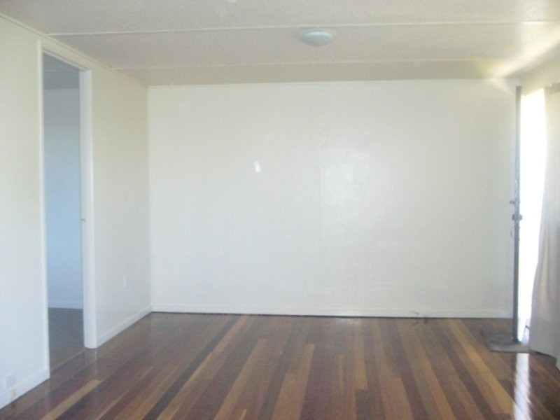 2/8 Grafton Street, East Ipswich QLD 4305