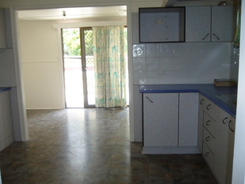 10 Chubb Lane, North Ipswich QLD 4305