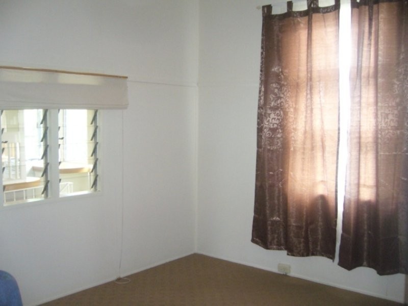 20 Gibbon Street, East Ipswich QLD 4305