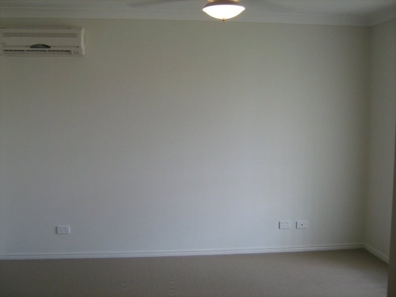 18 Acacia Close, Raceview QLD 4305