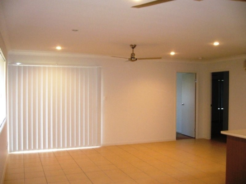 24 Westminster Crescent, Raceview QLD 4305