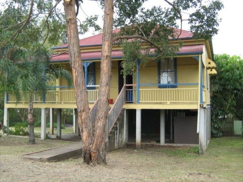 27 North Street, North Ipswich QLD 4305