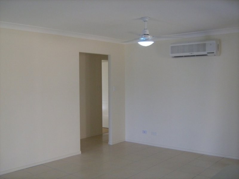 15 Bray Street, Lowood QLD 4311