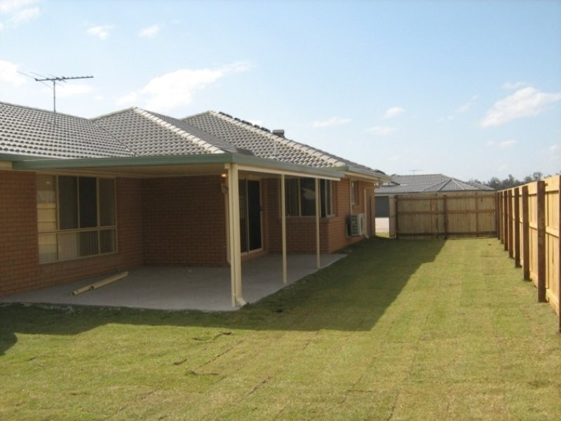 15 Bray Street, Lowood QLD 4311
