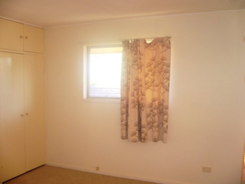 71 Barclay Street, Bundamba QLD 4304