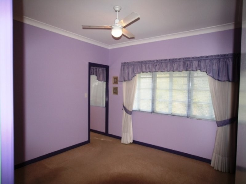 10 Ferguson Street, North Ipswich QLD 4305