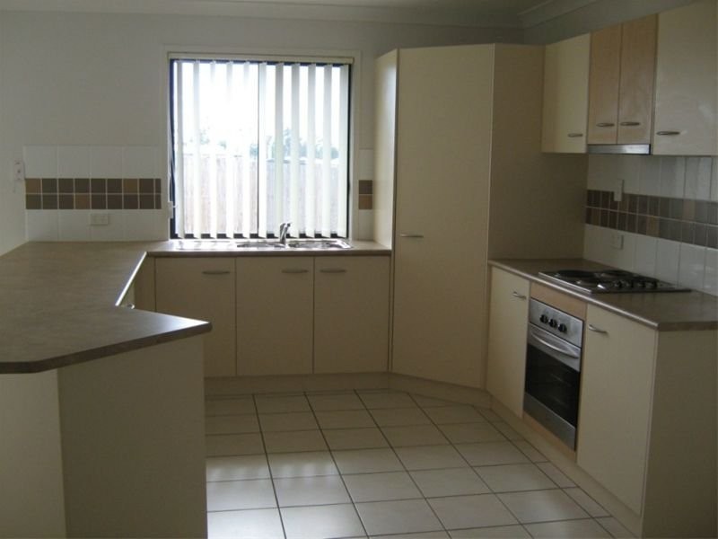 65 Sarah Drive, Yamanto QLD 4305