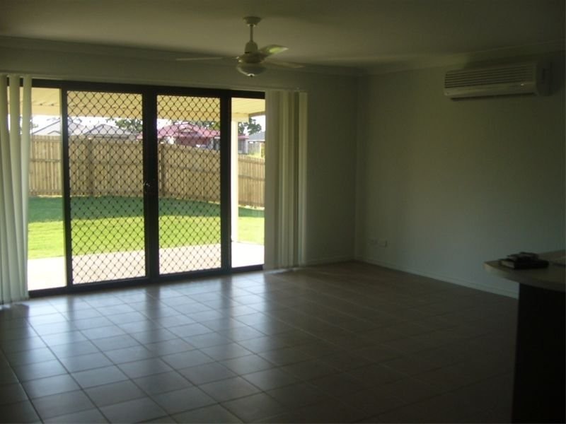 81 Sarah Drive, Yamanto QLD 4305