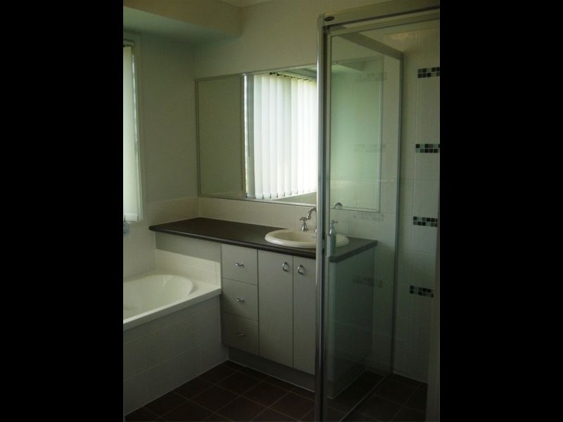 81 Sarah Drive, Yamanto QLD 4305