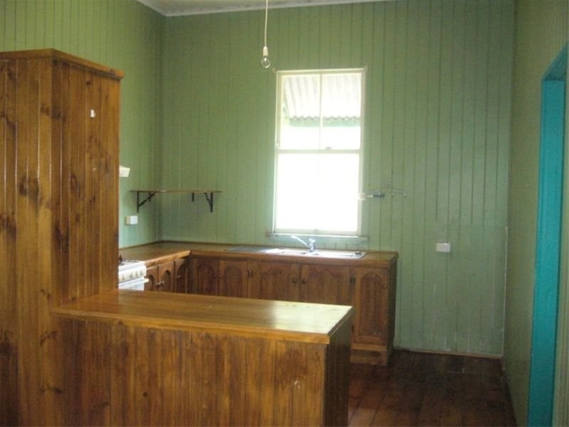 4 Harlin Road, Sadliers Crossing QLD 4305