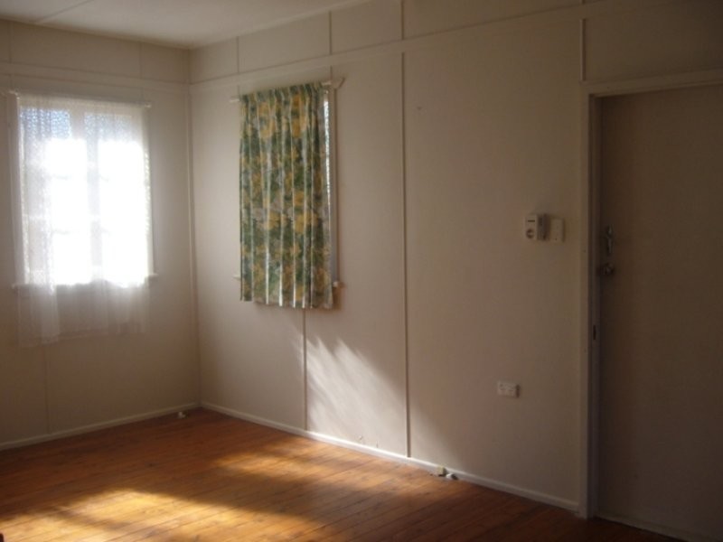 6 Phie Street, Tivoli QLD 4305