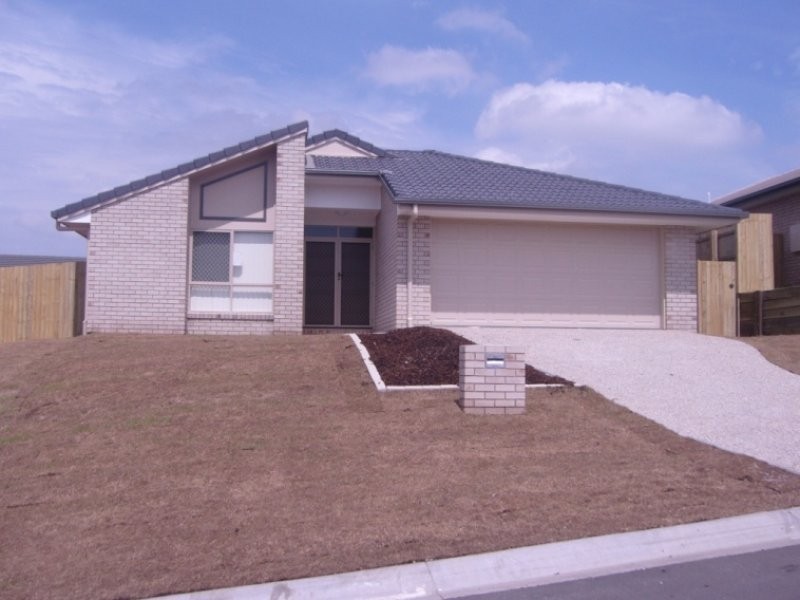 4 Alexander Close, Redbank Plains QLD 4301