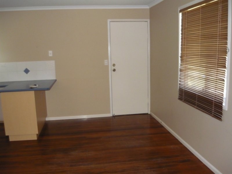 45 Wade Street, Bundamba QLD 4304